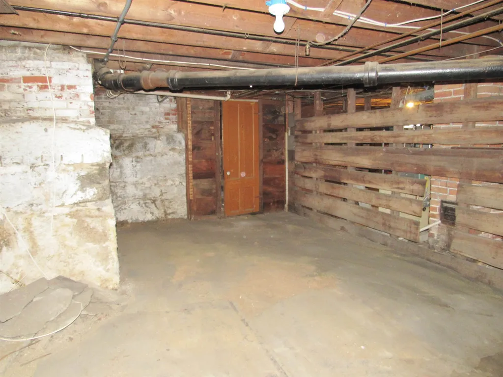 320 Dubuque Street Manchester NH 03102