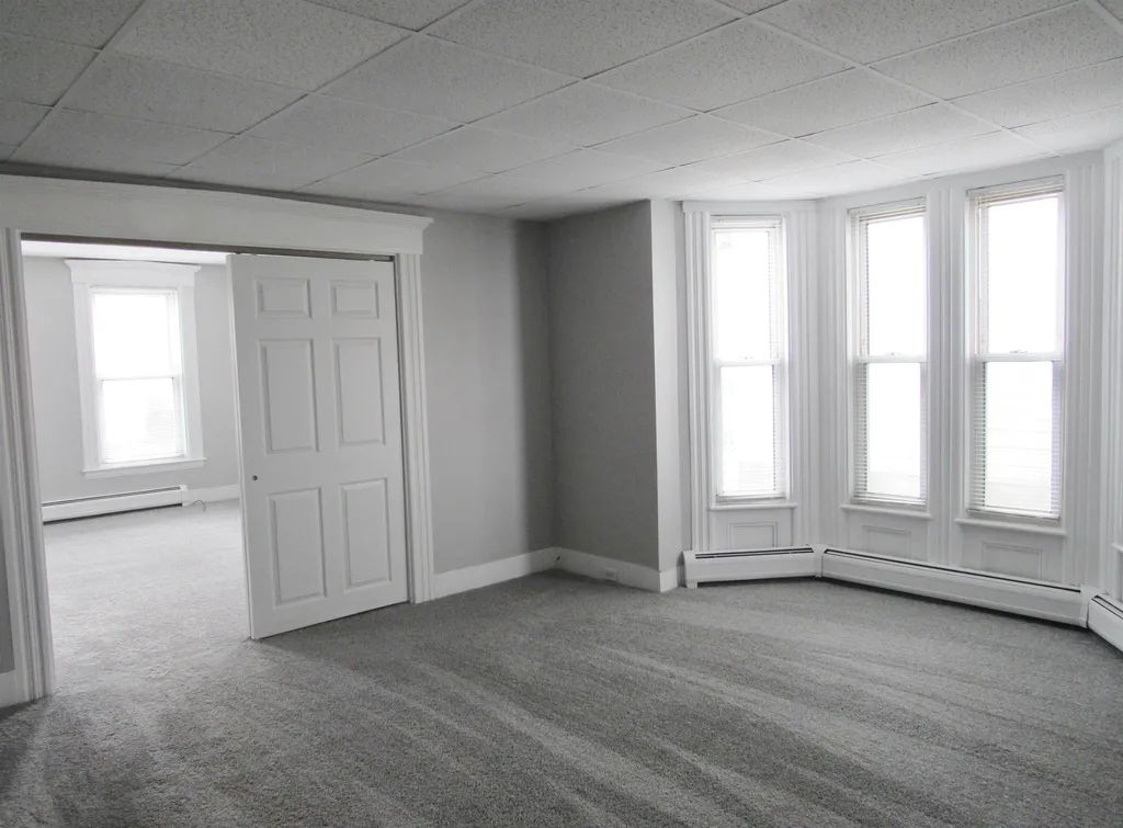 320 Dubuque Street Manchester NH 03102