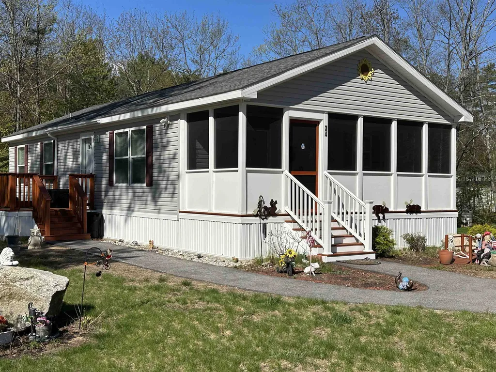 34 Short Road Conway NH 03818