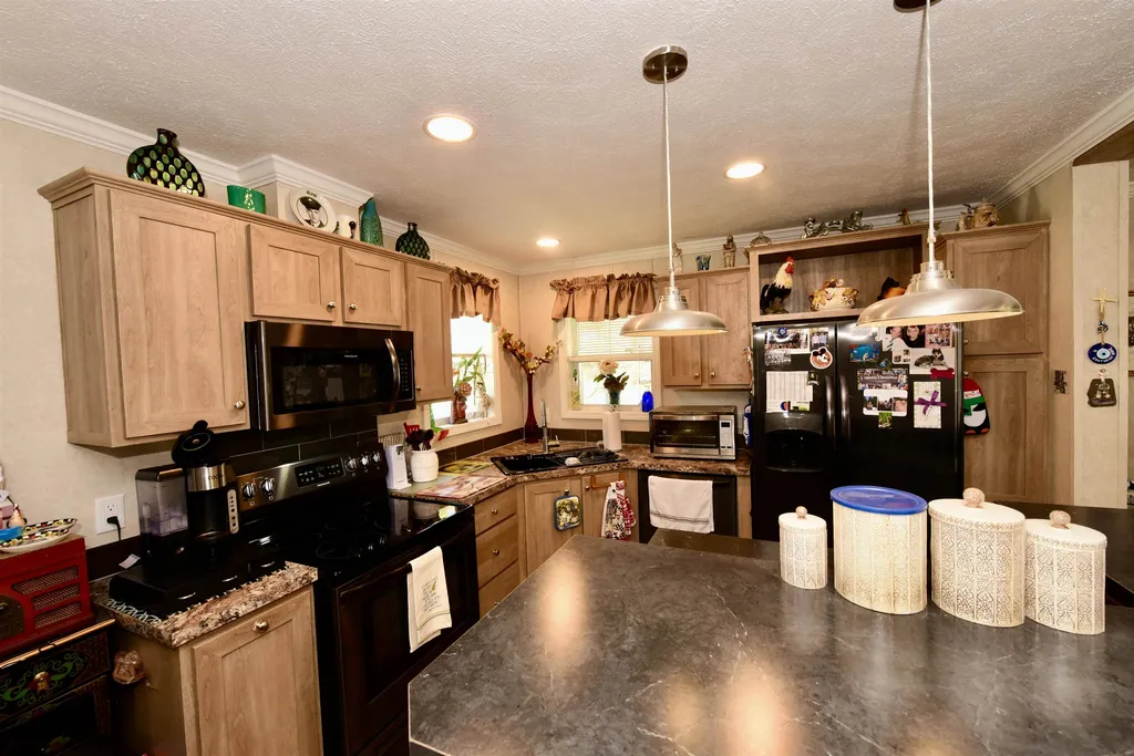 34 Short Road Conway NH 03818