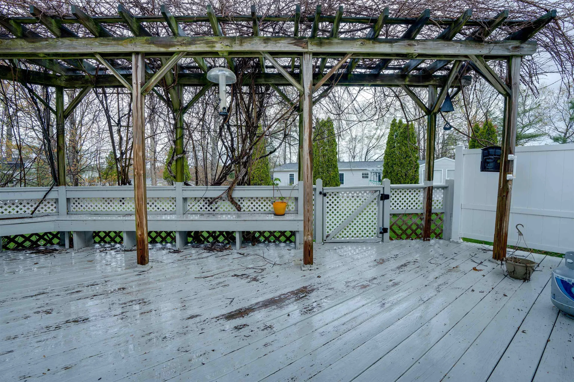 21-1 Georges Lane Fremont NH 03044