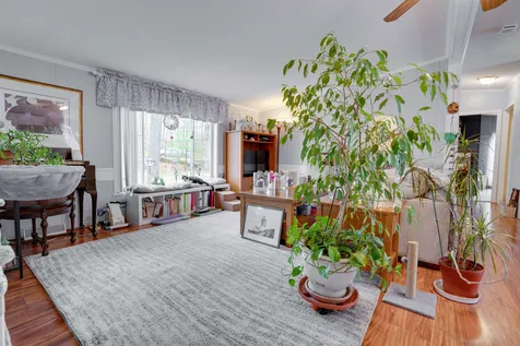 21-1 Georges Lane Fremont NH 03044