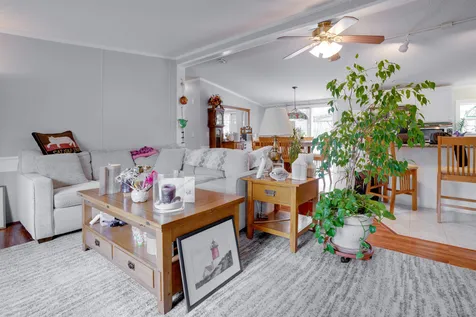 21-1 Georges Lane Fremont NH 03044