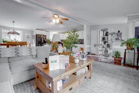 21-1 Georges Lane Fremont NH 03044