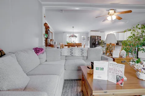 21-1 Georges Lane Fremont NH 03044