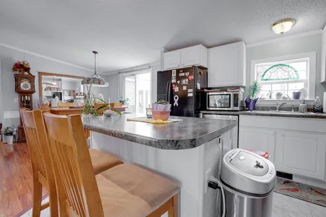 21-1 Georges Lane Fremont NH 03044