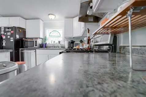 21-1 Georges Lane Fremont NH 03044