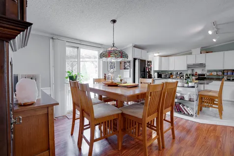 21-1 Georges Lane Fremont NH 03044