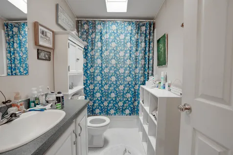 21-1 Georges Lane Fremont NH 03044