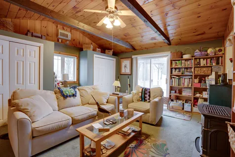 21-1 Georges Lane Fremont NH 03044