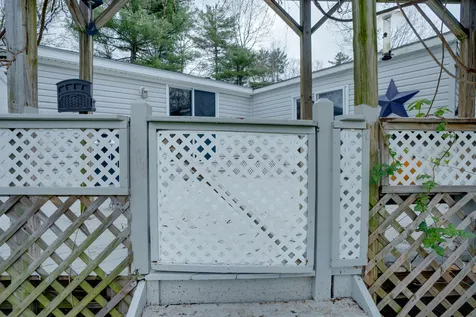 21-1 Georges Lane Fremont NH 03044