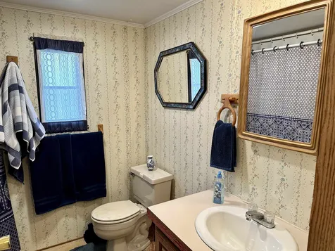 9 Sargent Place Gilford NH 03249