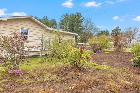 73 Rachael Circle Goffstown NH 03045