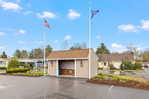 73 Rachael Circle Goffstown NH 03045