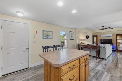 73 Rachael Circle Goffstown NH 03045