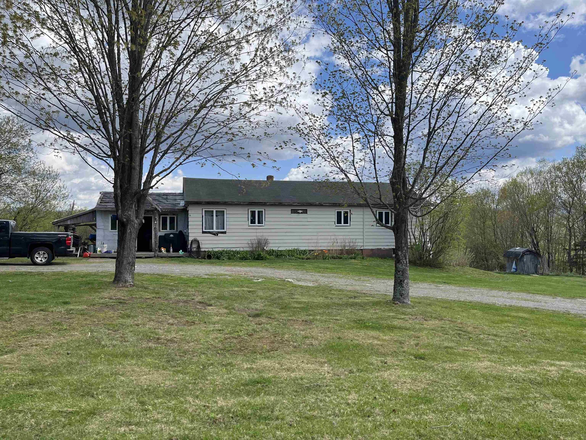 32 Forbes Hill Road Colebrook NH 03576-3802