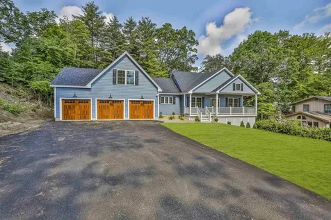 4 Paddington Place Nashua NH 03064