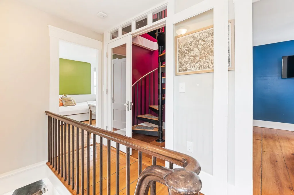 30 Brewster Street Portsmouth NH 03801