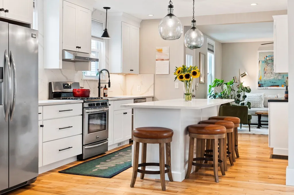 30 Brewster Street Portsmouth NH 03801