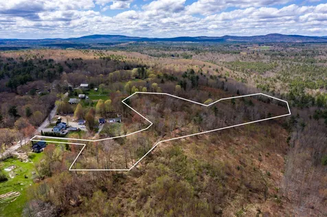 123 Dry Hill Road Rochester NH 03867