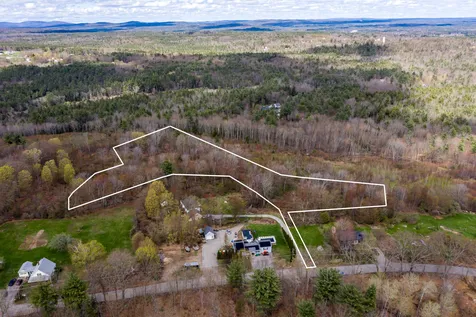 123 Dry Hill Road Rochester NH 03867
