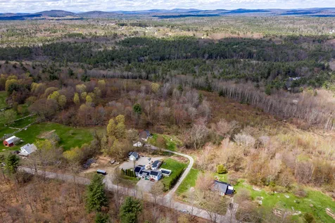 123 Dry Hill Road Rochester NH 03867