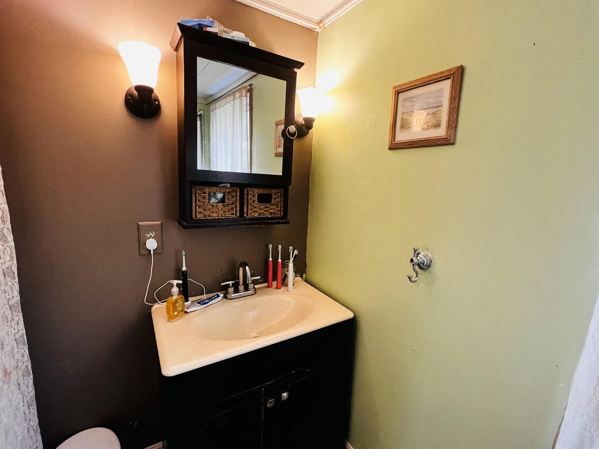 22 Snow Avenue Hinsdale NH 03451