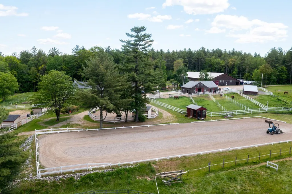 100 Cram Road Sanbornton NH 03269