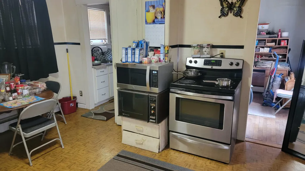 128 Pearl Street Claremont NH 03743