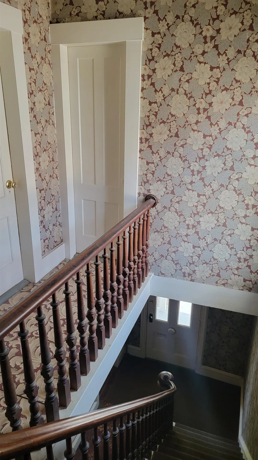 128 Pearl Street Claremont NH 03743