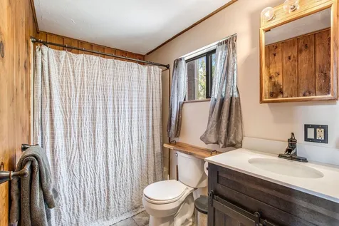 33 Larry Drive Alton NH 03810