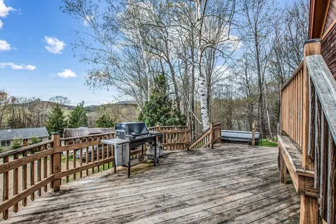 33 Larry Drive Alton NH 03810