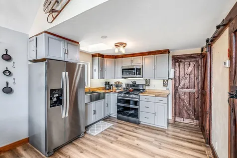 33 Larry Drive Alton NH 03810