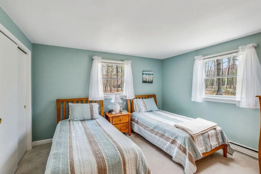 26 Corson Street Rochester NH 03867-2409