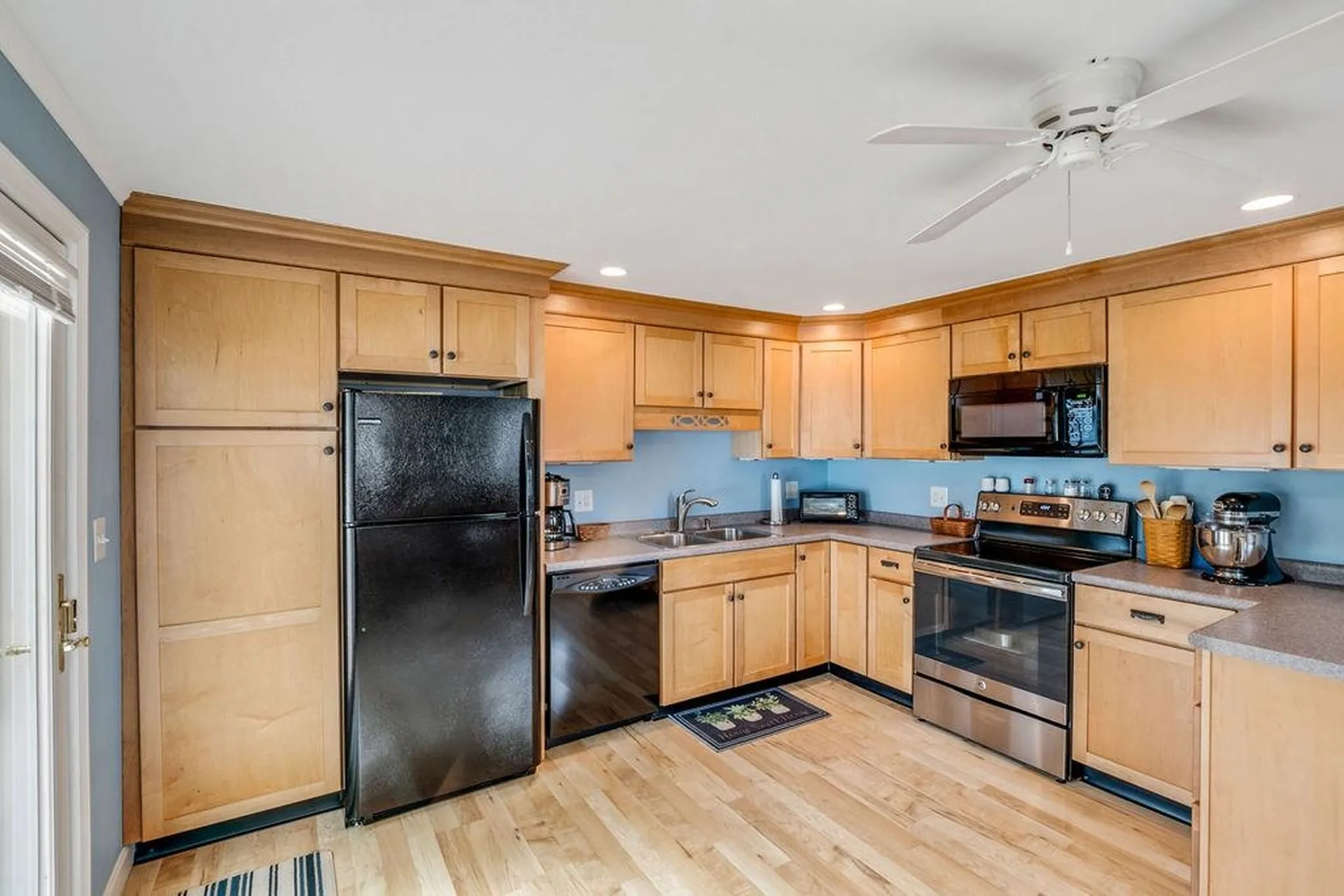 26 Corson Street Rochester NH 03867-2409