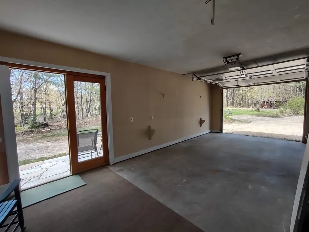 22 Henderson Road Sandwich NH 03227