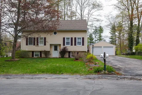 184 Ridgefield Drive Milford NH 03055