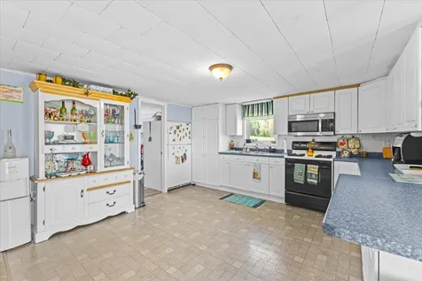 65 Sweeney Farm North Road Georgia VT 05478