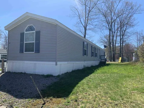 107 Sherwood Glen Road Somersworth NH 03878