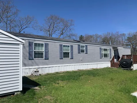 107 Sherwood Glen Road Somersworth NH 03878