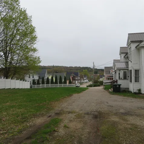 182 Franklin Street Franklin NH 03235