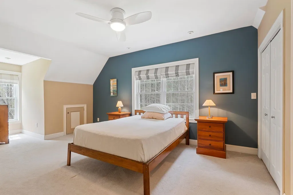 8 Toppan Lane Hampton Falls NH 03844