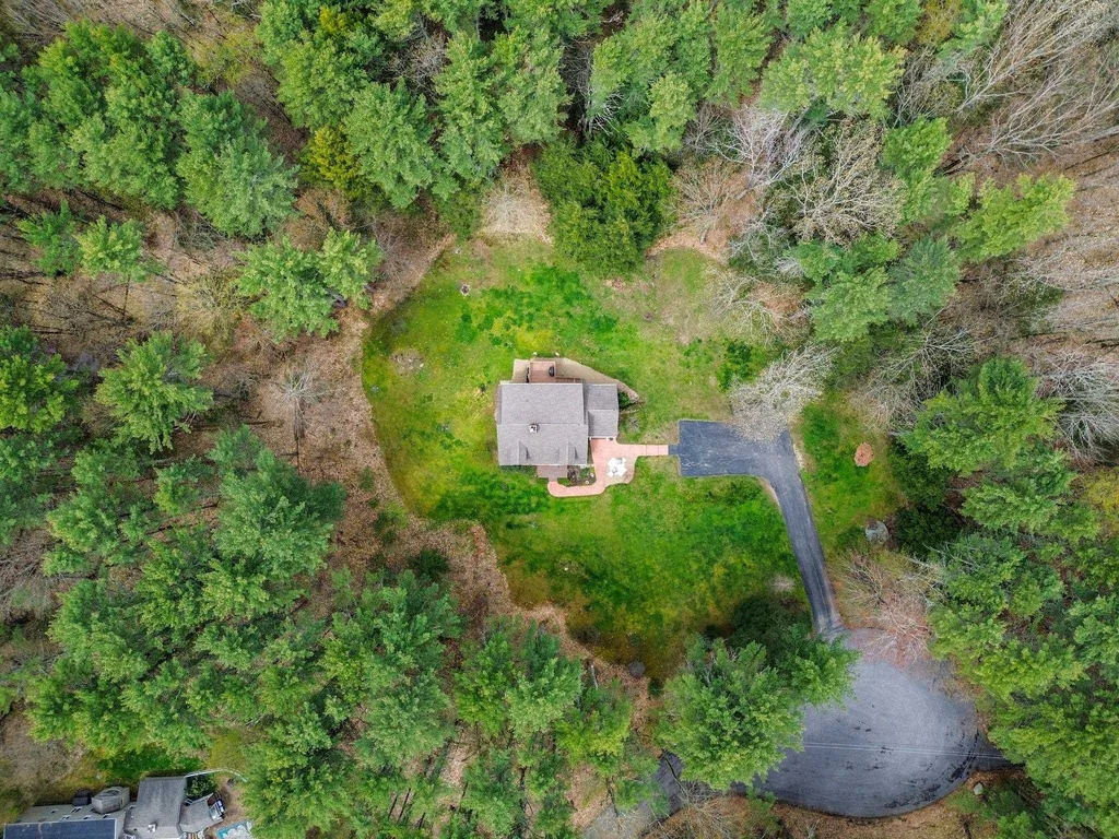 8 Toppan Lane Hampton Falls NH 03844