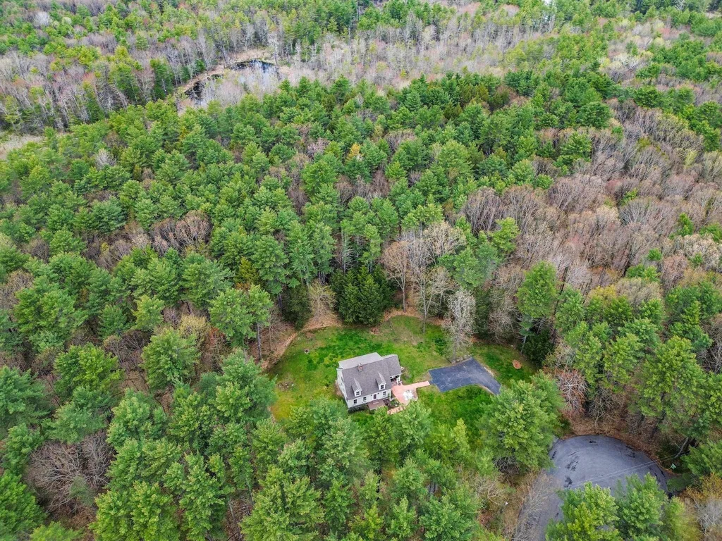 8 Toppan Lane Hampton Falls NH 03844