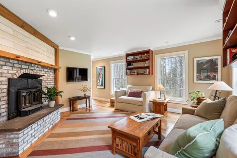 8 Toppan Lane Hampton Falls NH 03844
