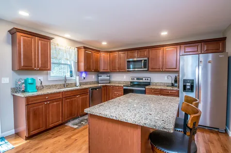 6 Christopher Street Fryeburg ME 04037