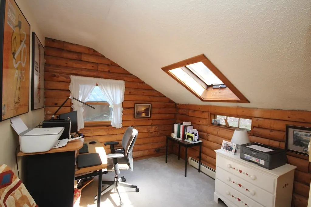 26 Bird Hill Hartland VT 05048