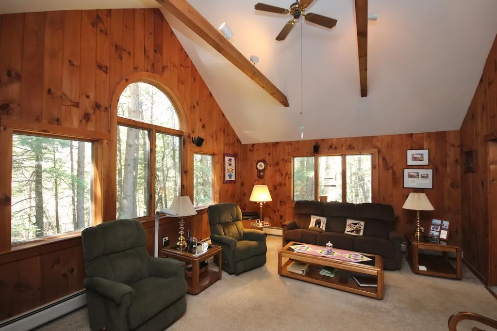 26 Bird Hill Hartland VT 05048