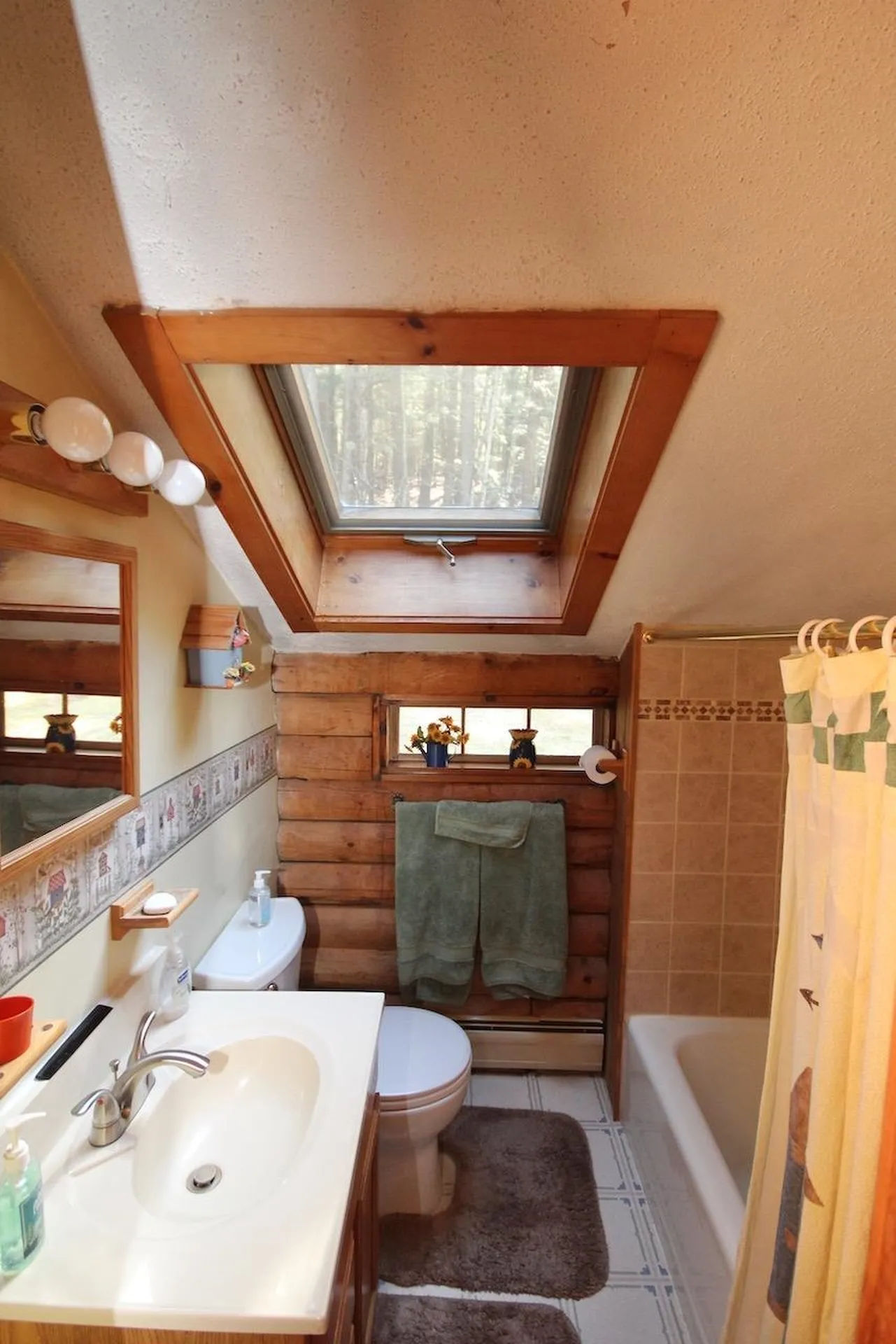 26 Bird Hill Hartland VT 05048