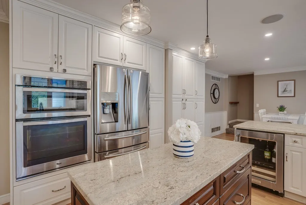 47 Hawk Drive Bedford NH 03110